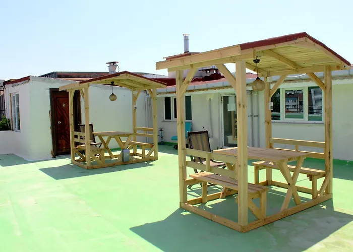 White Crown Ve Yasam Merkezi Apartmanhotel Isztambul
