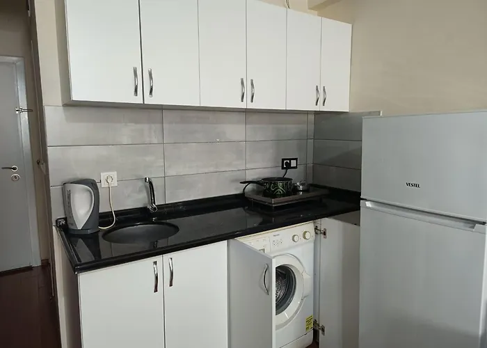 White Crown Ve Yasam Merkezi 3*