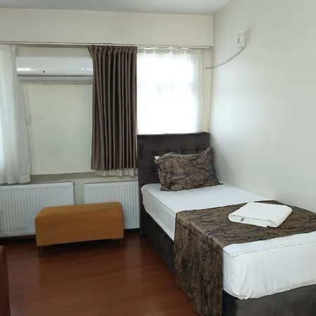 White Crown Ve Yasam Merkezi Estambul