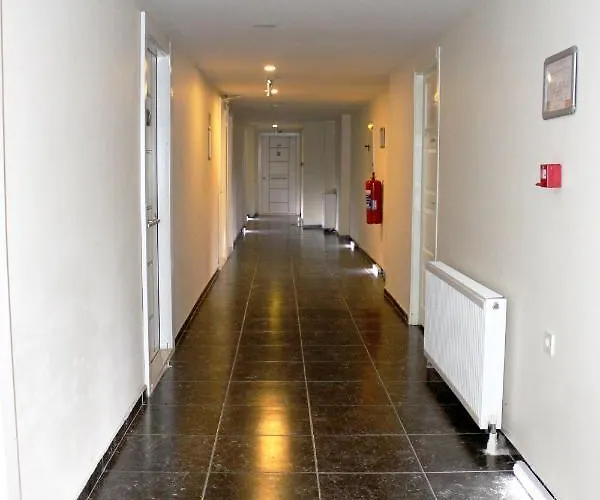 Apart-hotel White Crown Ve Yasam Merkezi 3*