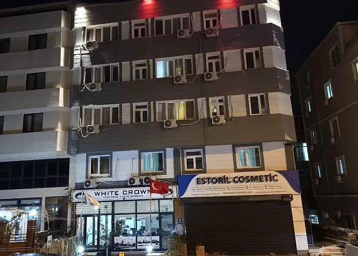 White Crown Ve Yasam Merkezi Apart-hotel Istambul
