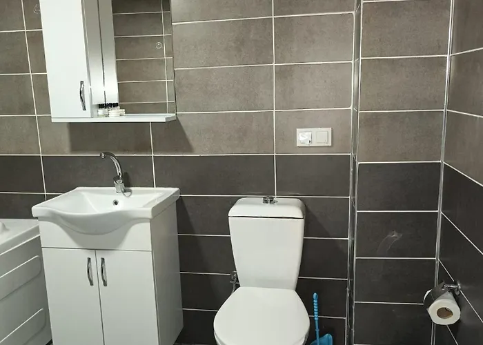 White Crown Ve Yasam Merkezi 3*