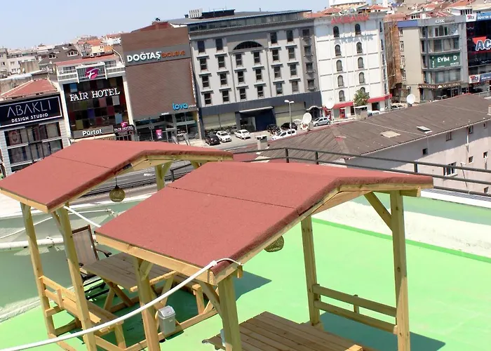 Apart-hotel White Crown Ve Yasam Merkezi