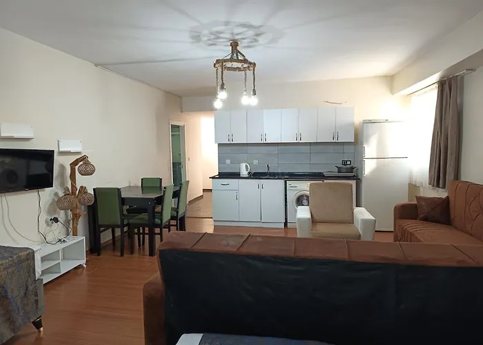 White Crown Ve Yasam Merkezi Apart-hotel