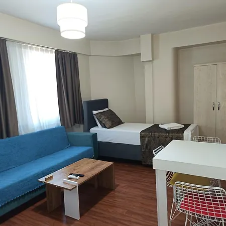 White Crown Ve Yasam Merkezi Aparthotel