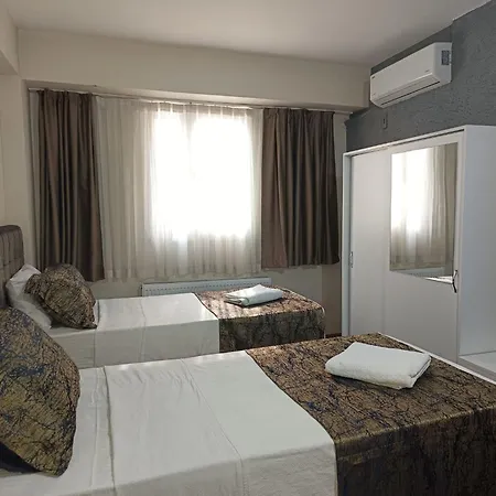 White Crown Ve Yasam Merkezi Aparthotel Istanboel