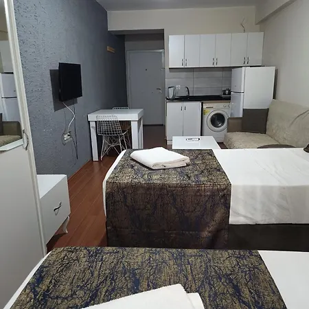 Aparthotel White Crown Ve Yasam Merkezi *