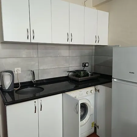 White Crown Ve Yasam Merkezi 3*